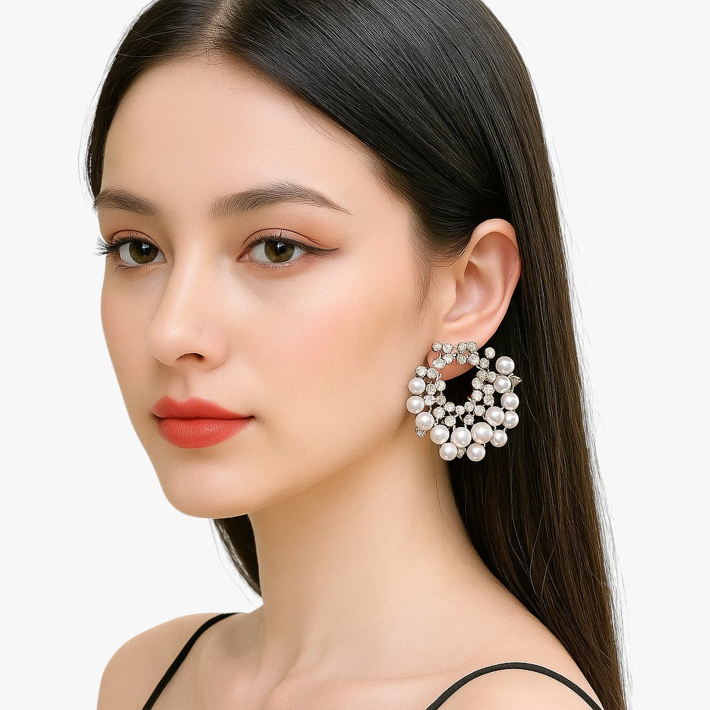 Hazel | Ohrhänger aus Silber mit Perlen und Zirkonia im Retro-Luxus-Stil