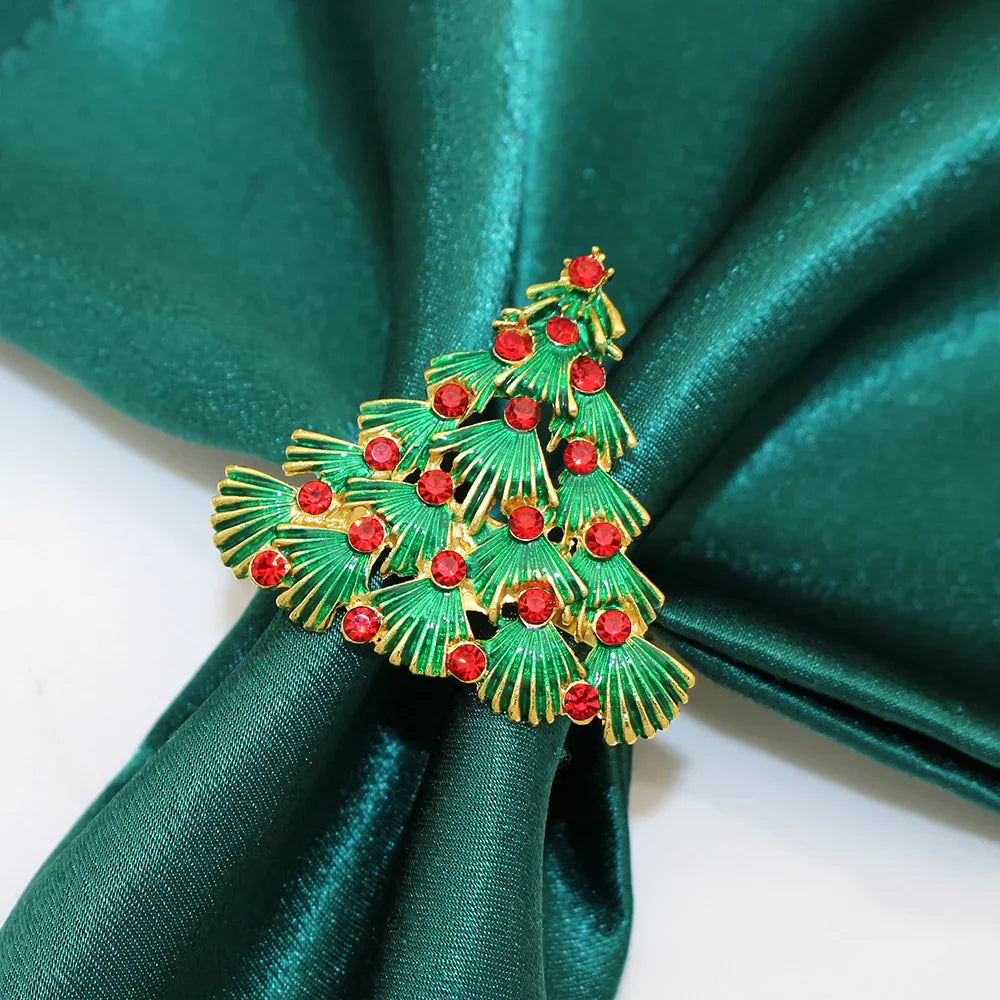 Urlaubs-Eleganz | 6 Weihnachtsserviettenringe mit Tannenzapfen - Perfekt