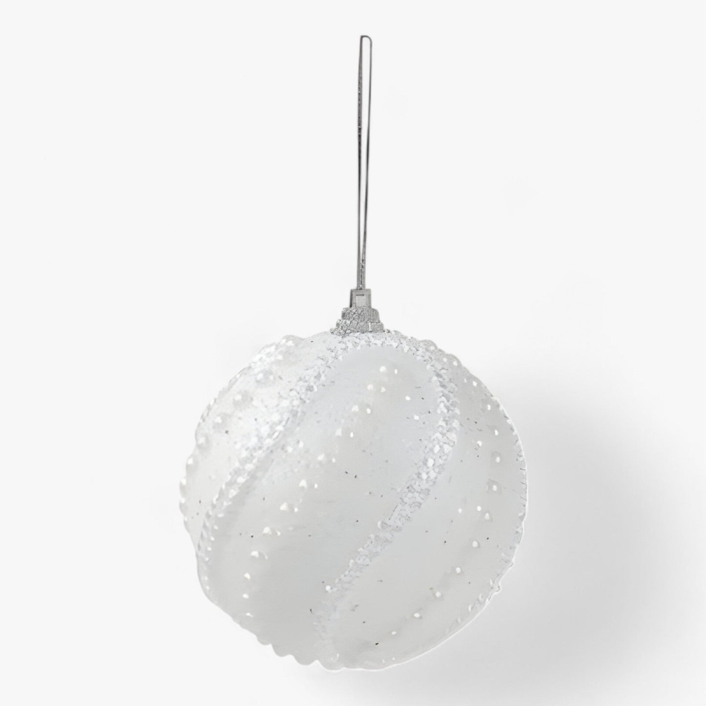 Weihnachtsschmuck aus Bällen - Elegante Hängedekoration für den Baum