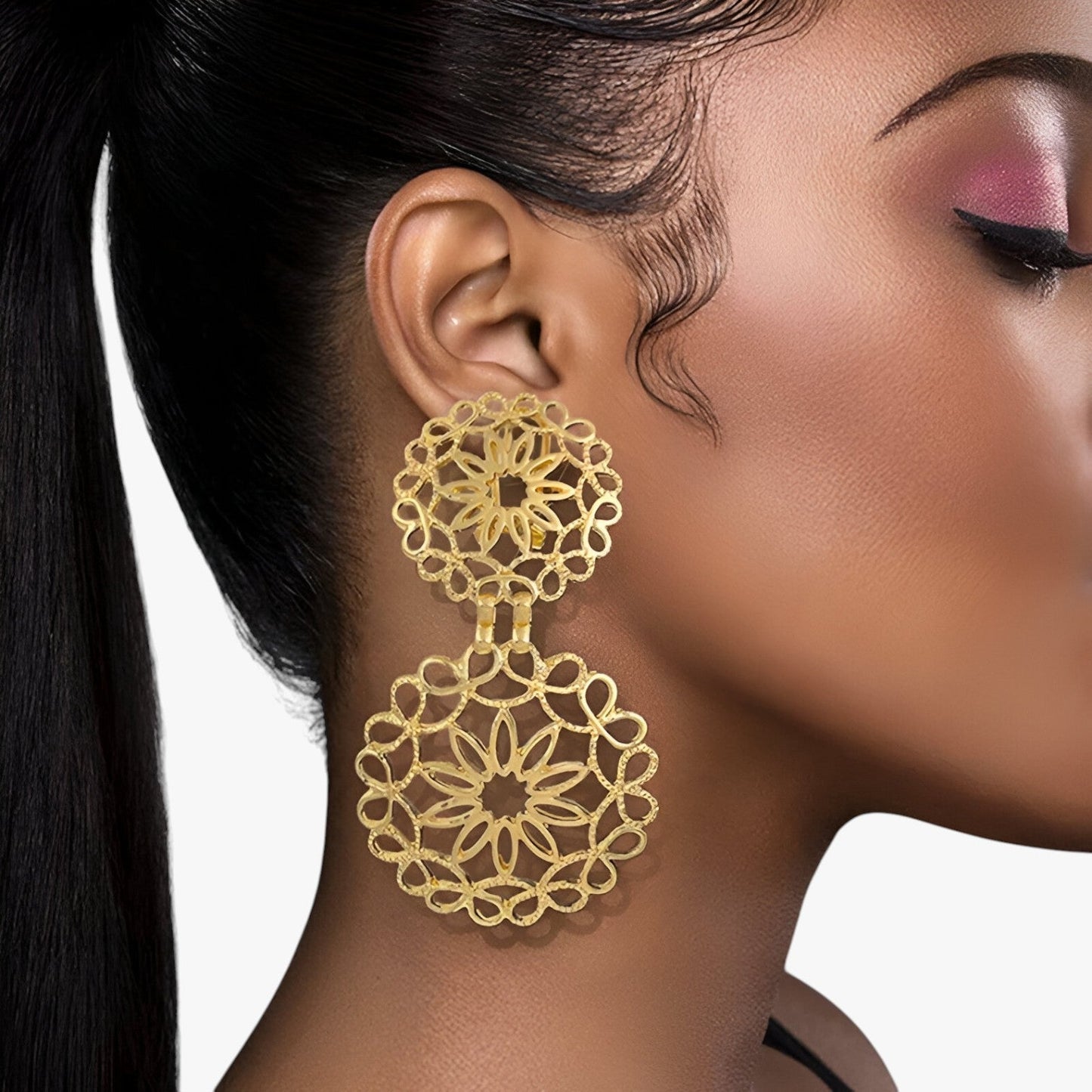 Iris | Elegante Damenohrhänger in Tropfenform