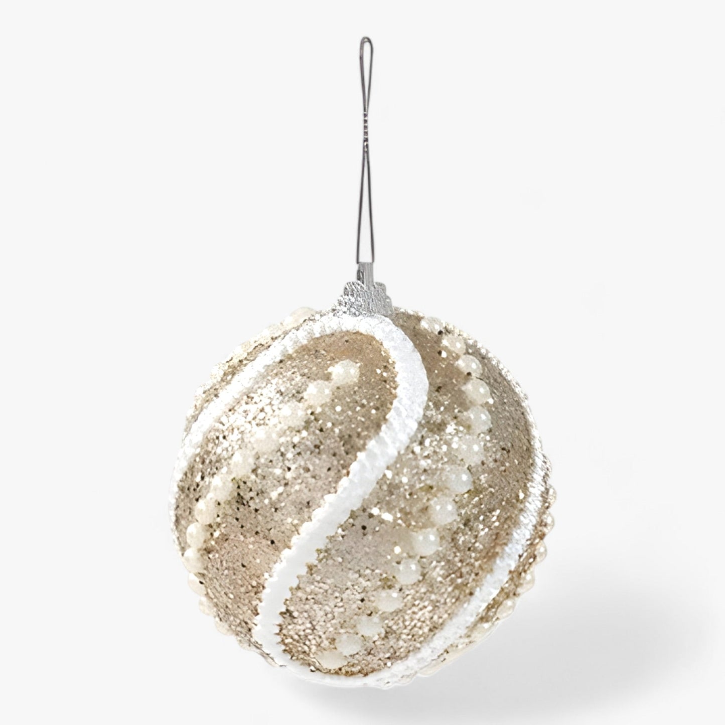 Weihnachtsschmuck aus Bällen - Elegante Hängedekoration für den Baum