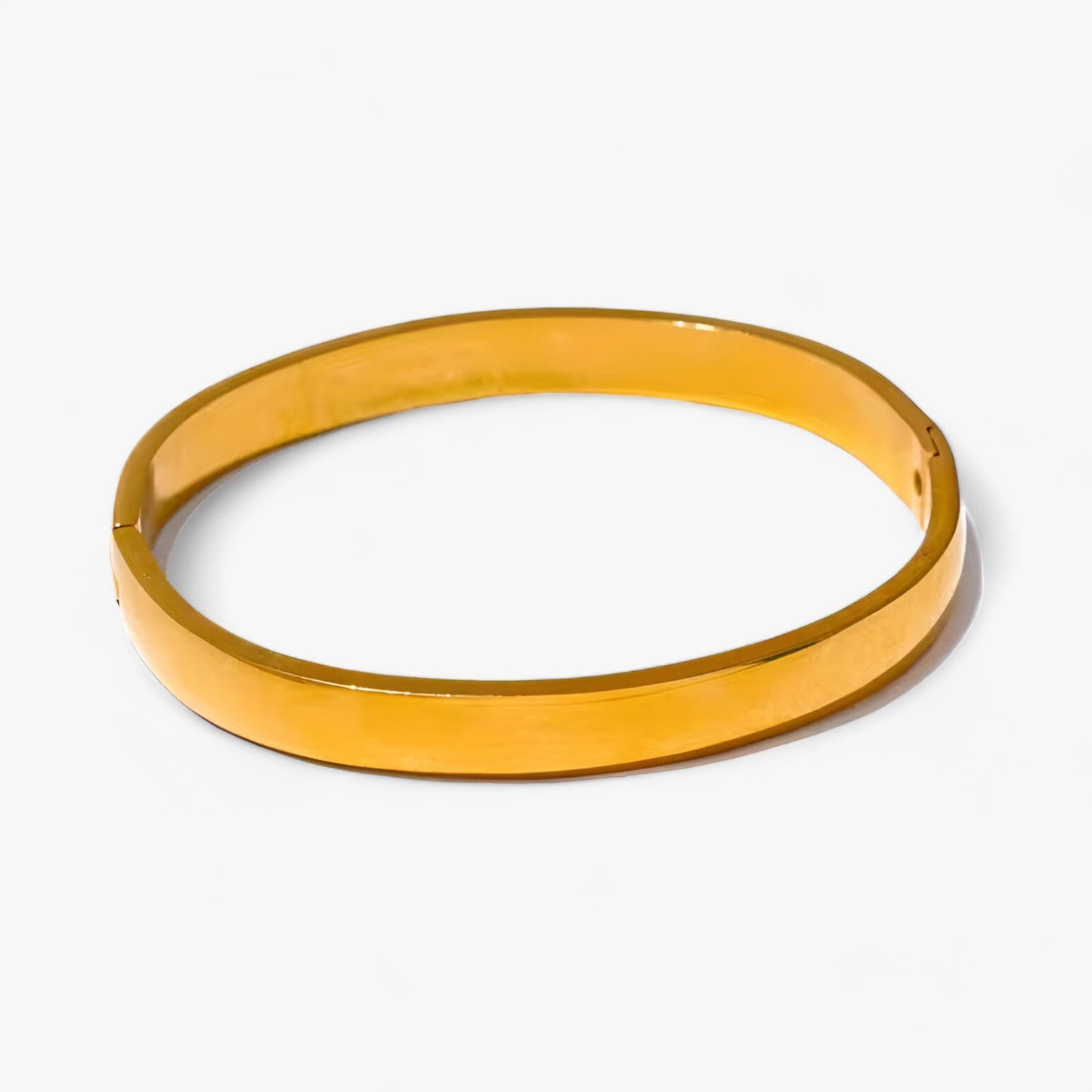 Wasserdichtes Armband – Minimalistischer Anhänger aus 18 Karat Gold
