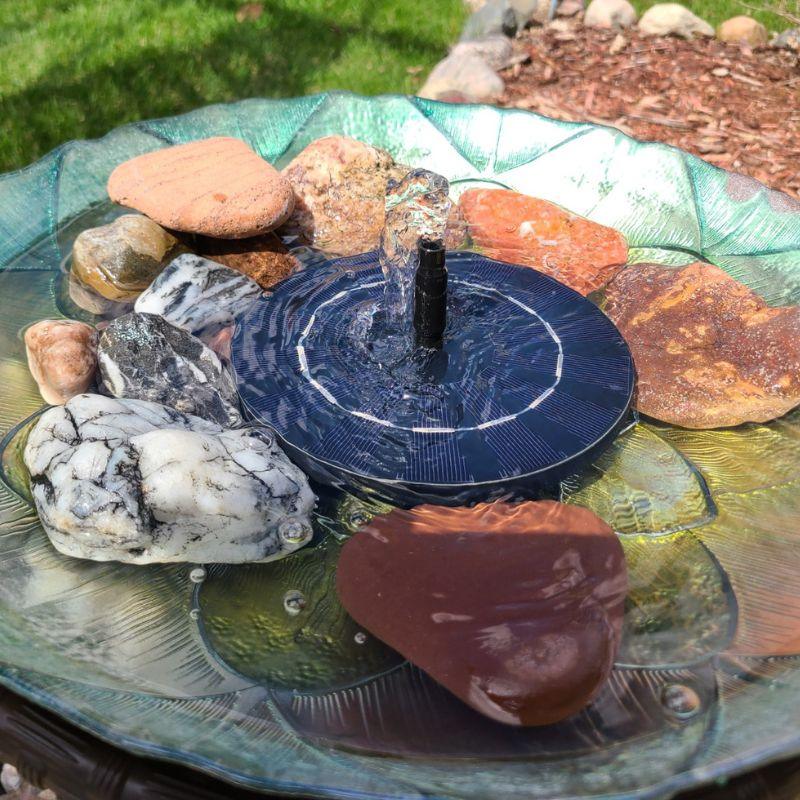 ZenBreeze™ Dekorativer Solarbrunnen für Garten und Balkon