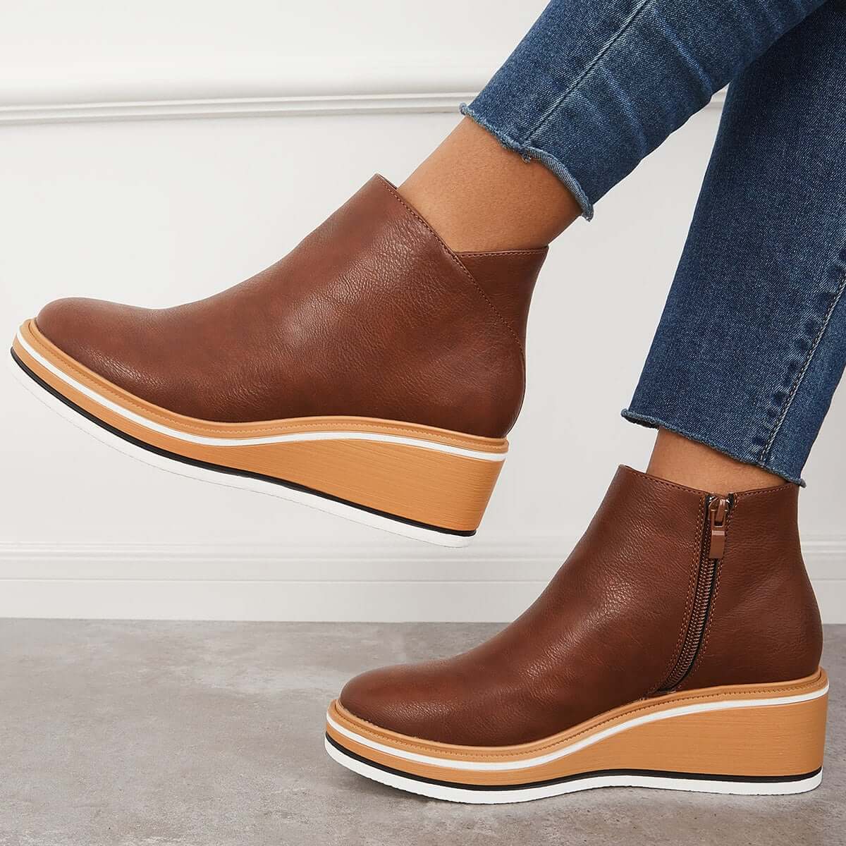 Stilvoller Keilabsatz-Stiefel – Mila