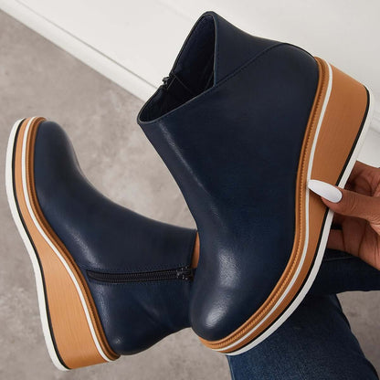 Stilvoller Keilabsatz-Stiefel – Mila
