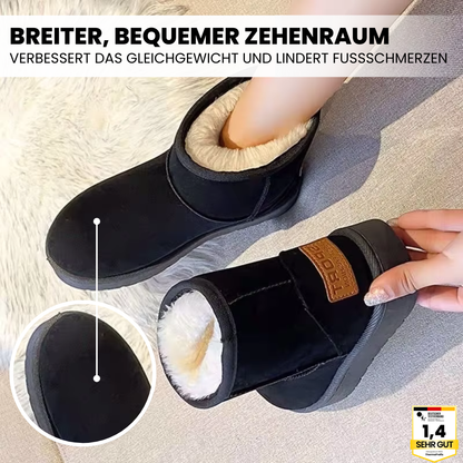 HikeHub - Classic Luxe Mini Boots
