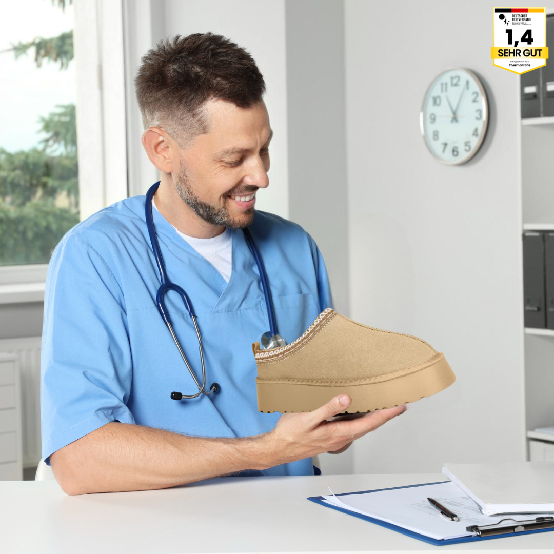 HikeHub - CozyCloud Slippers