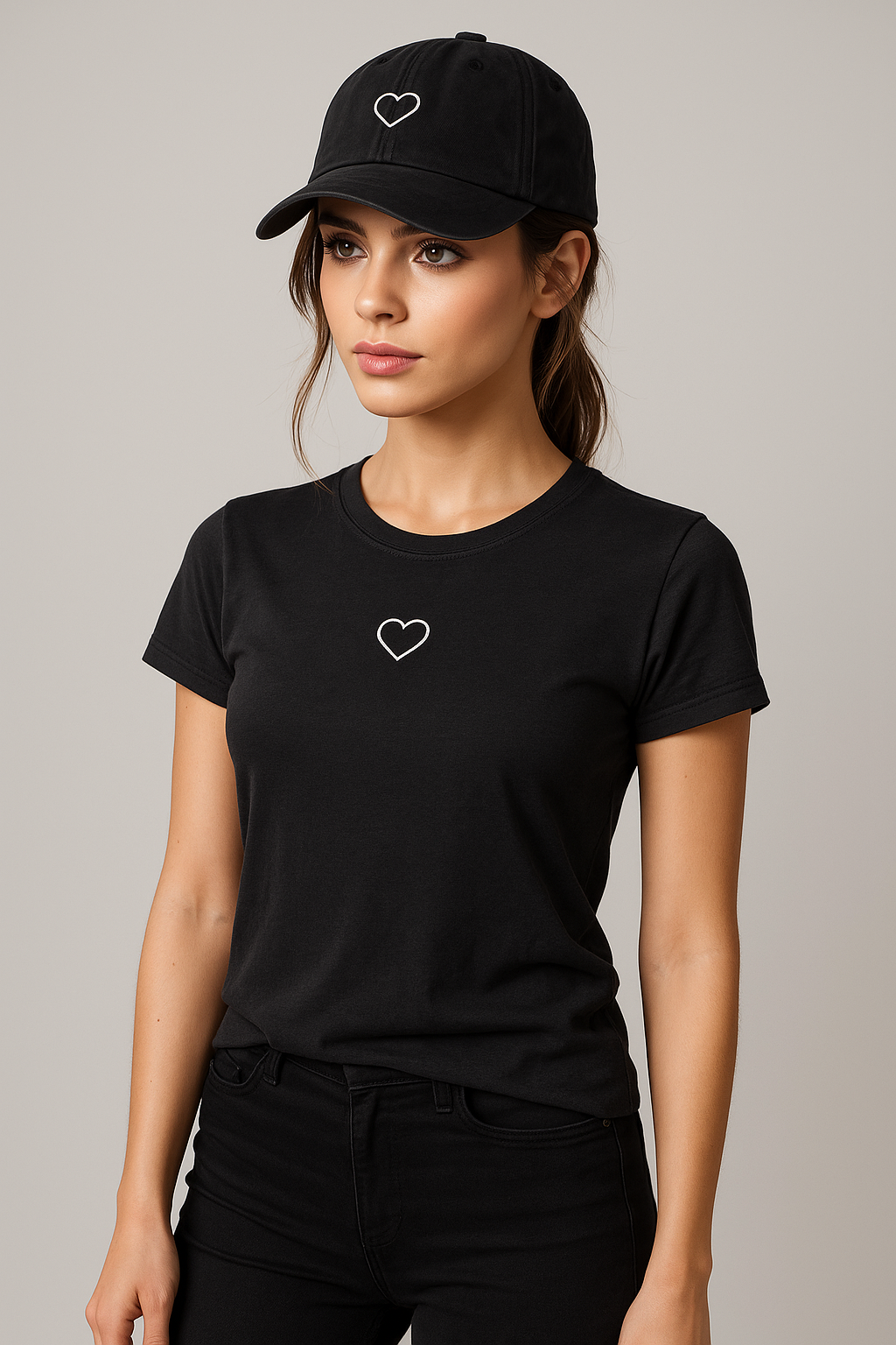 Minimalistische Herz-Kappe | Verwaschene graue Baseballmütze aus Baumwolle