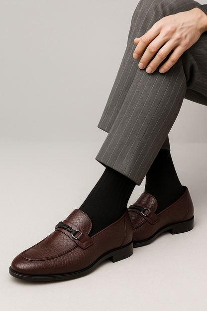 Leif | Herren Leder-Loafers mit Schlangenprägung in Dunkelbraun