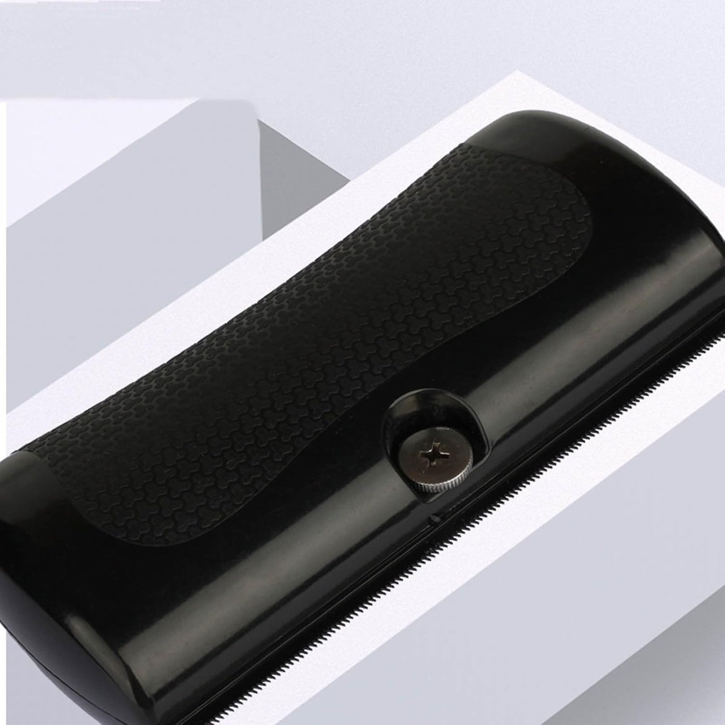 HairSwipe™ - Die Bürste für jeden vierbeinigen Freund!