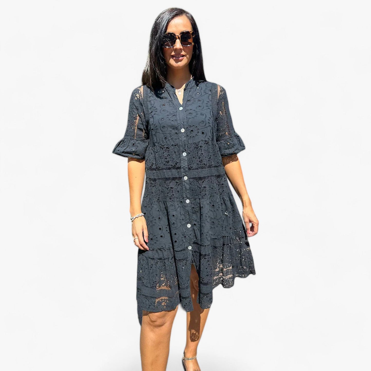 Spitzenkleid - Zeitlose Eleganz mit zarten Details