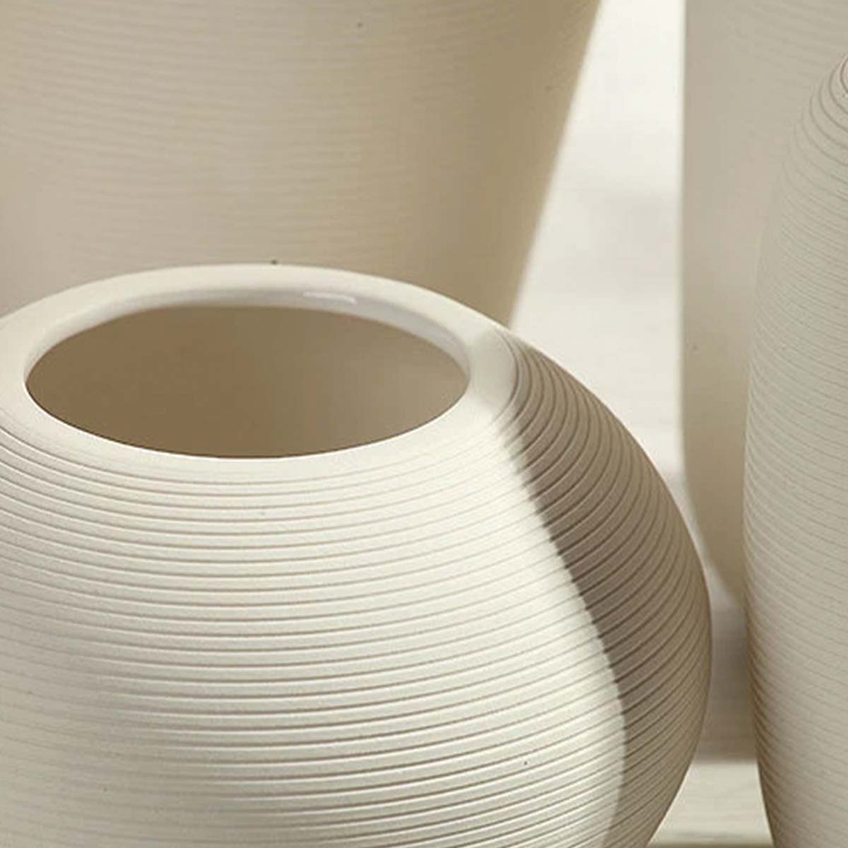 Handgefertigte Keramikvasen | Elegante Wohnaccessoires