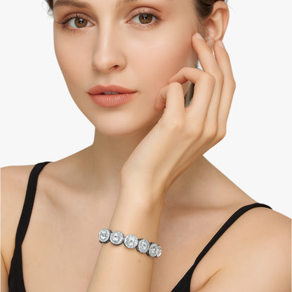 Emery | Tennisarmband mit Herz- und Kristallanhängern – Hip-Hop-Eleganz für jeden Anlass