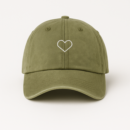 Minimalistische Herz-Kappe | Verwaschene graue Baseballmütze aus Baumwolle