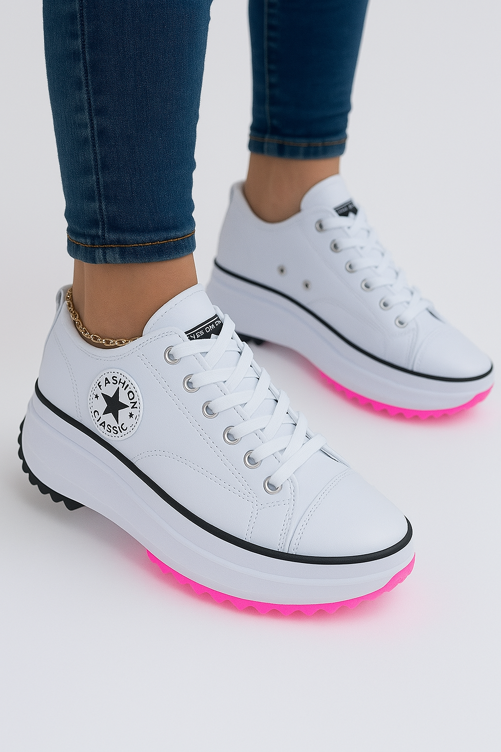 Plateau-Sneaker mit Absatz – Dalia