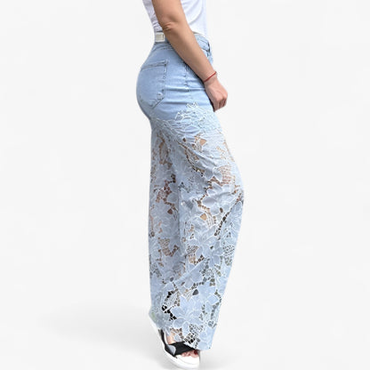 Laura | Damen Jeans aus Denim mit Spitzen-Patches