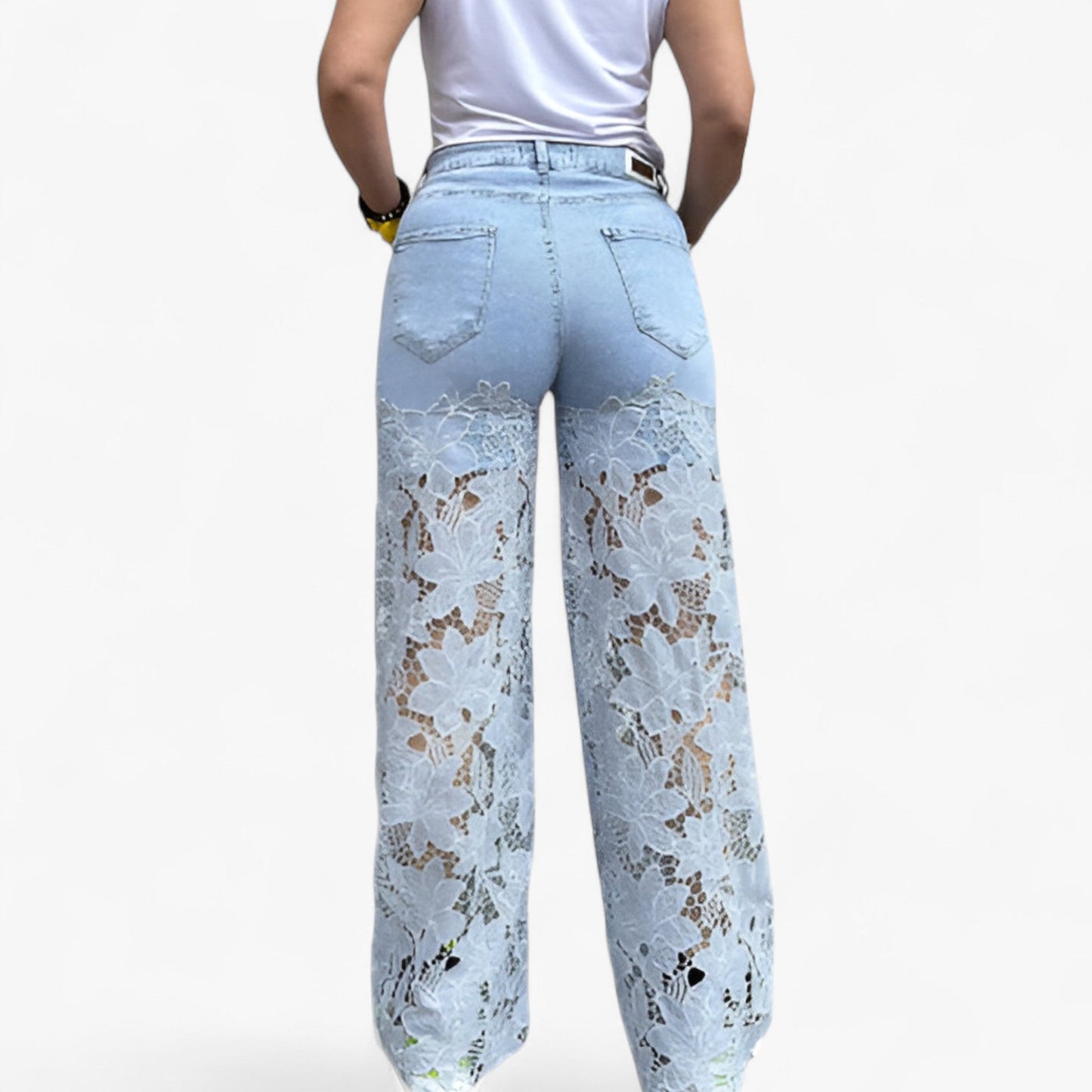 Laura | Damen Jeans aus Denim mit Spitzen-Patches