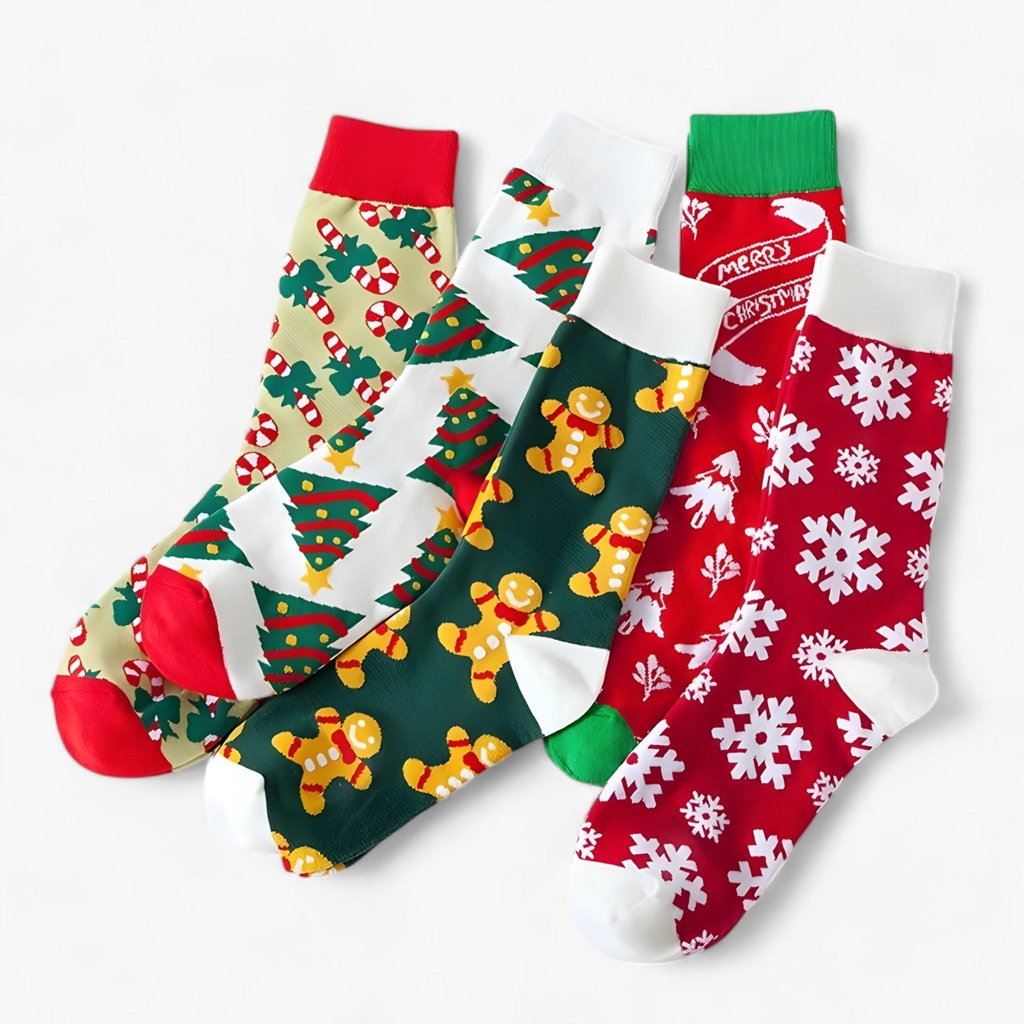 Cartoon-Wintersocken für Weihnachten – bequeme und lustige Geschenke für Mädchen
