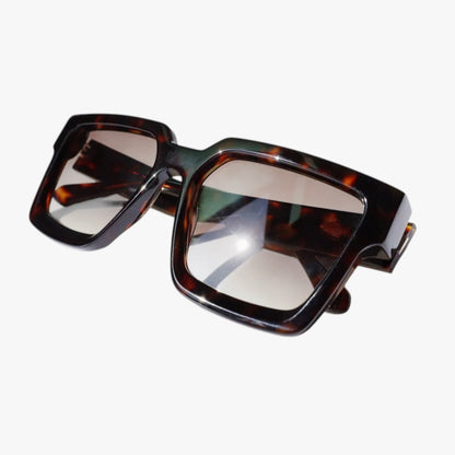 Eva | Quadratische Polarisierte Sonnenbrille im Retro-Luxusstil, moderner Komfort