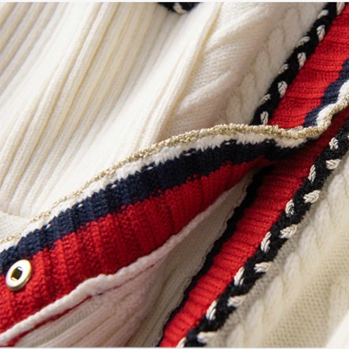 Grace | Damen-Retro-Cardigan mit V-Ausschnitt, weich, oversized und elegant