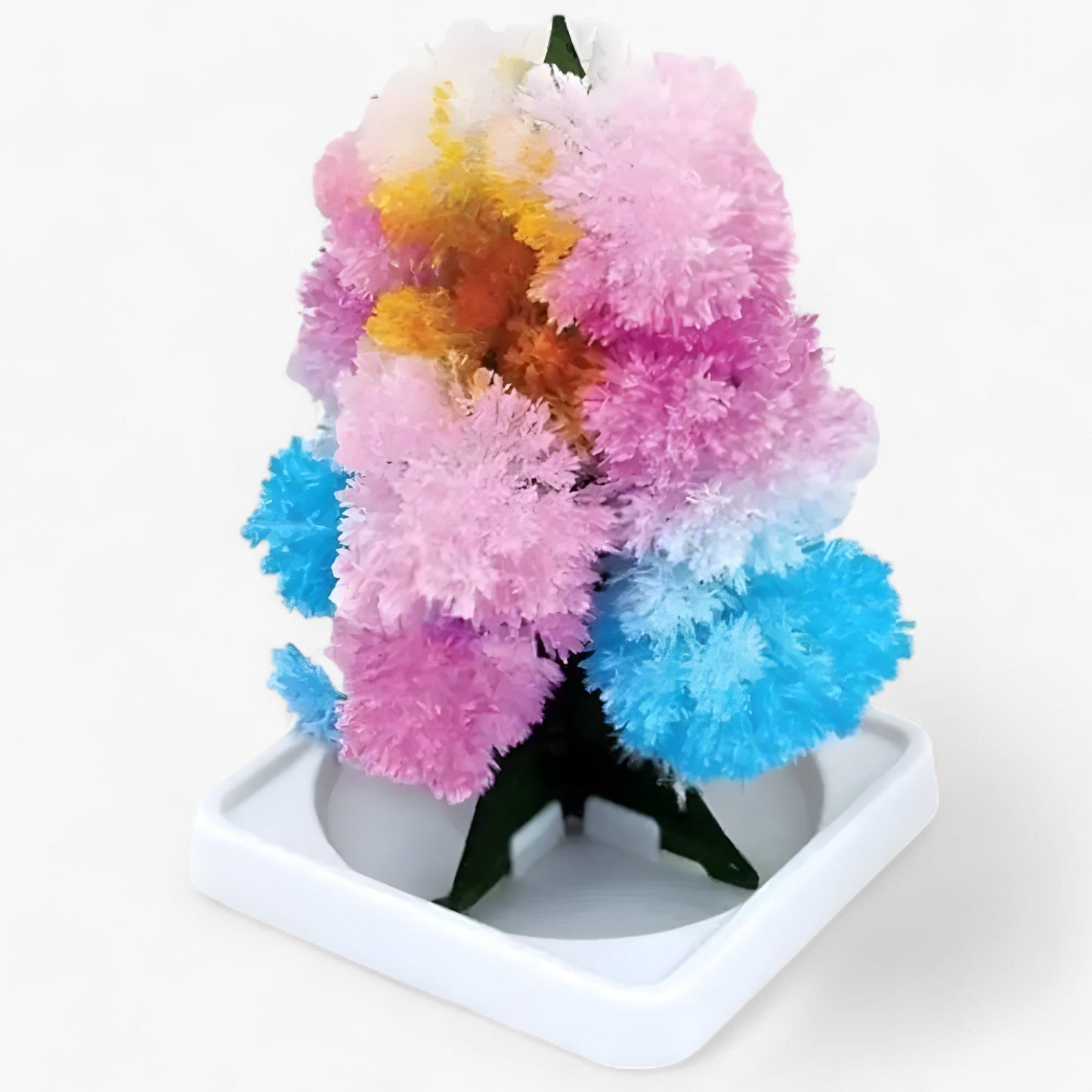 Magischer Weihnachtsbaum aus Kristall - Wissenschaftliche und festliche Dekoration