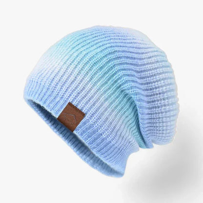 Bunte Plüschstrickmütze - Gemütlich und Modisch