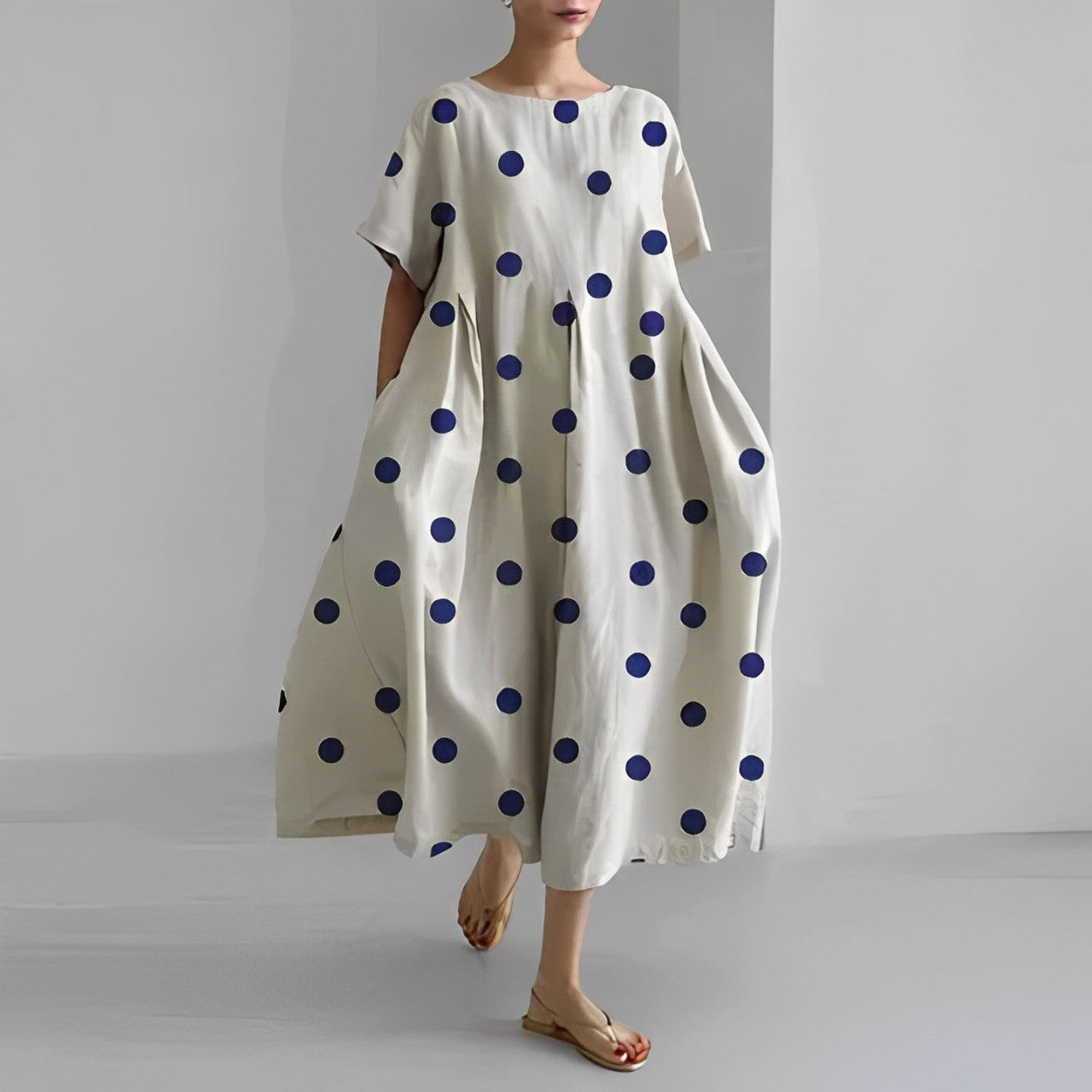 Luftiges Sommer-Maxikleid mit Taillenakzent – Clara