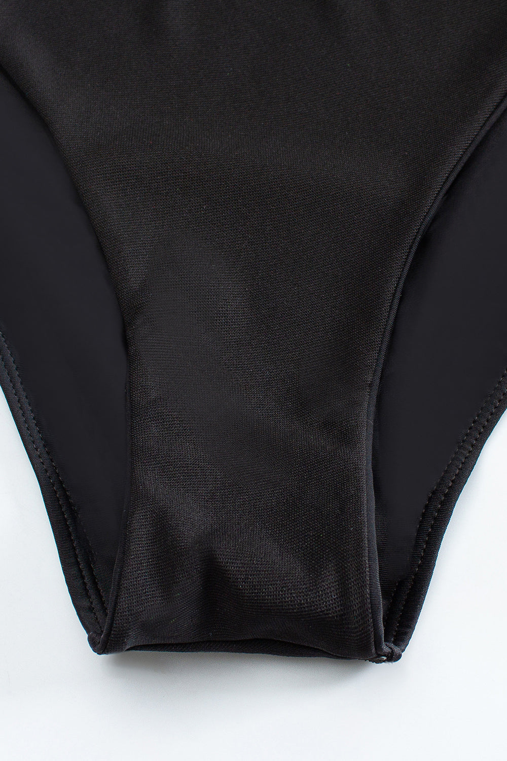 Ocean Whisper™ - Einteiliger Badeanzug mit Ringausschnitt