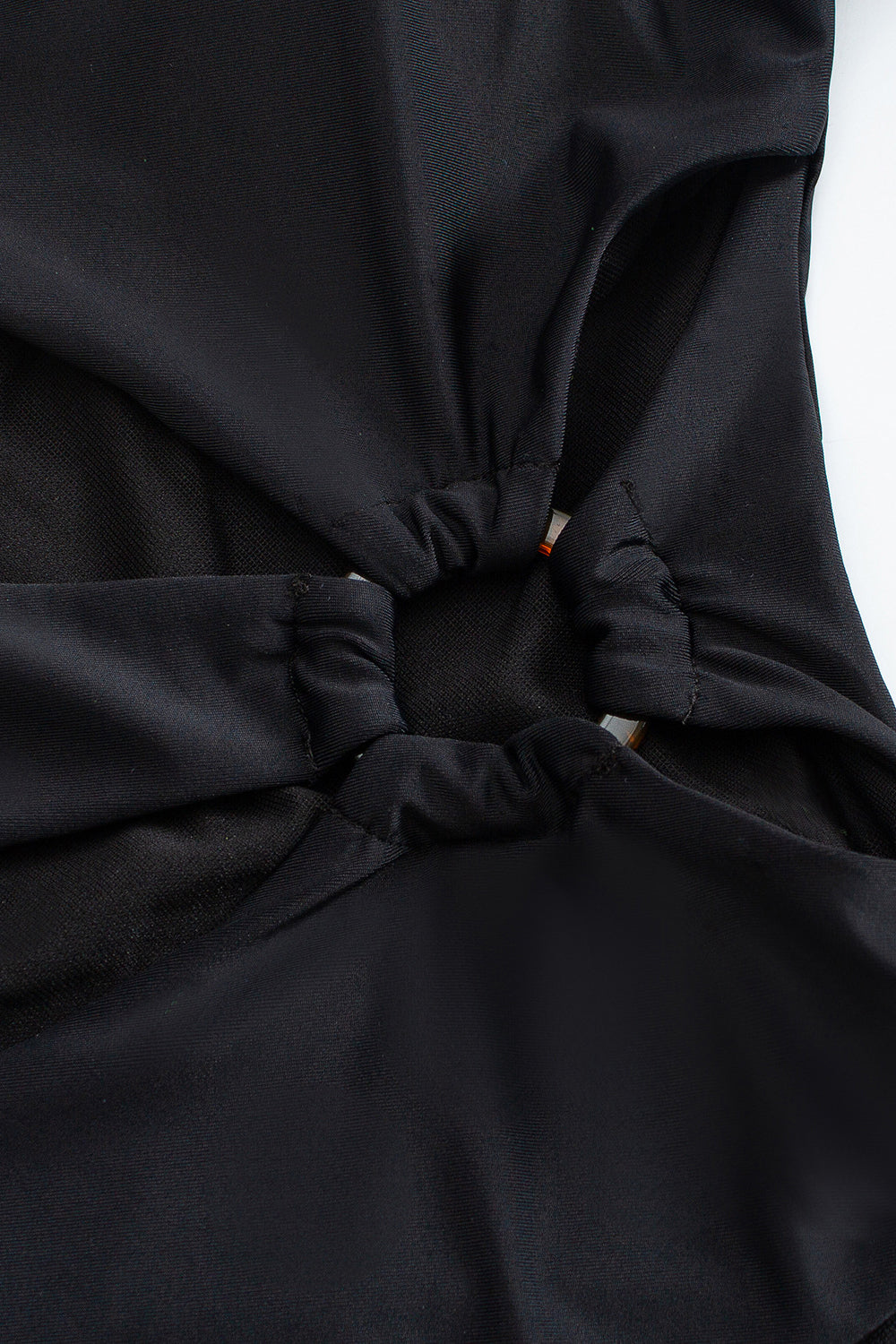 Ocean Whisper™ - Einteiliger Badeanzug mit Ringausschnitt