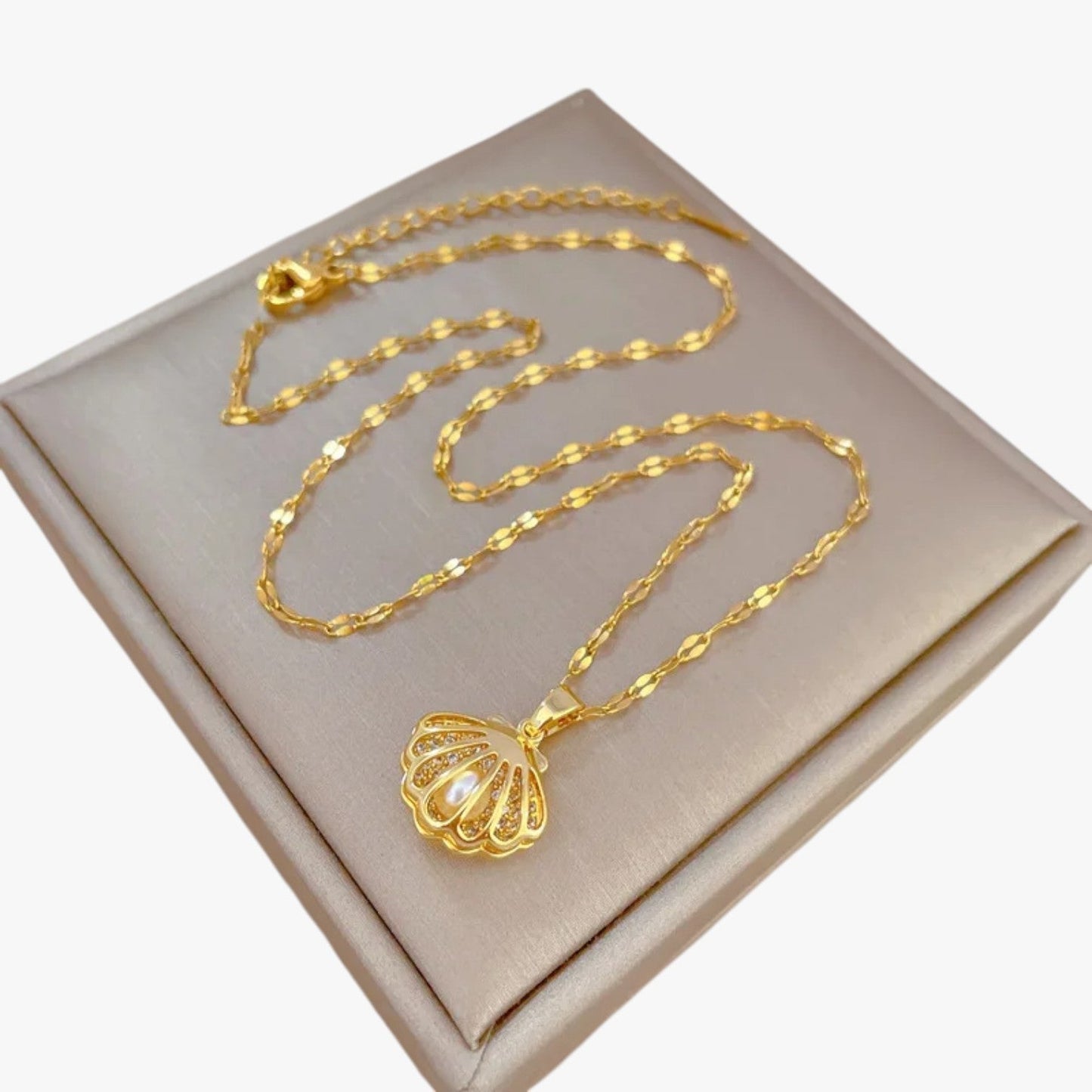 Nadia | Retro-Muschel-Perlenkette