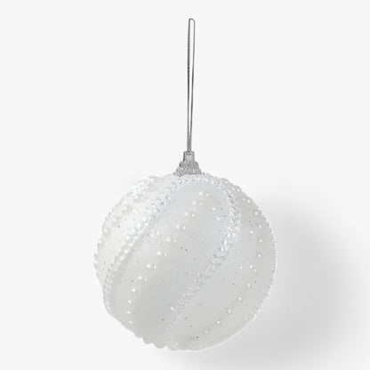 Weihnachtsschmuck aus Bällen - Elegante Hängedekoration für den Baum