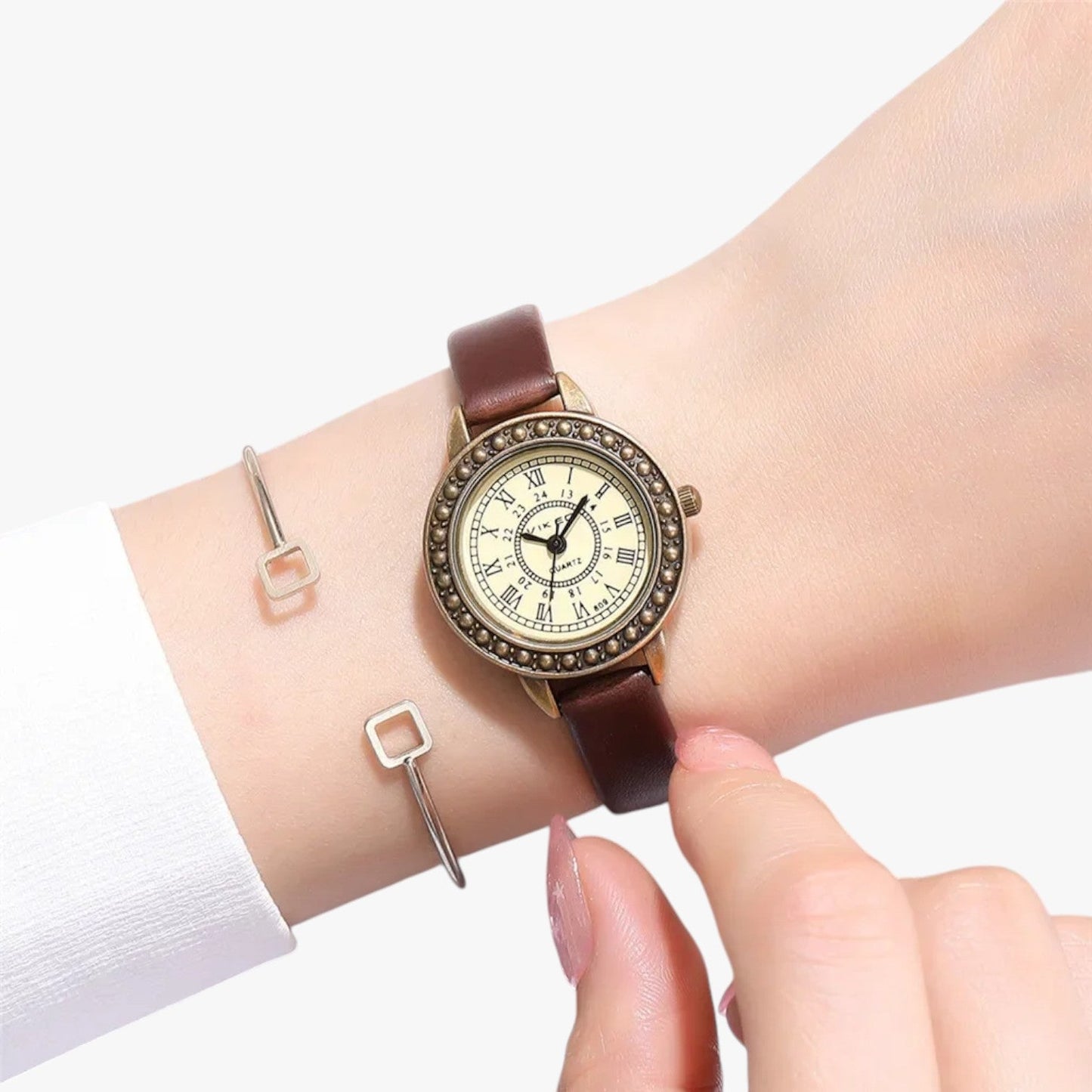 Laurel | Vintage Lederuhr mit römischem Ziffernblatt