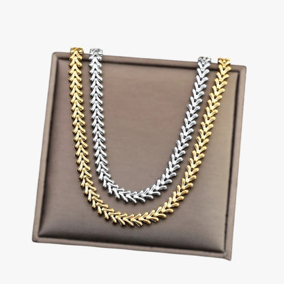 Anastasia | Botförmige Edelstahl Choker Halskette