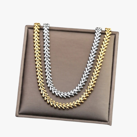 Anastasia | Botförmige Edelstahl Choker Halskette