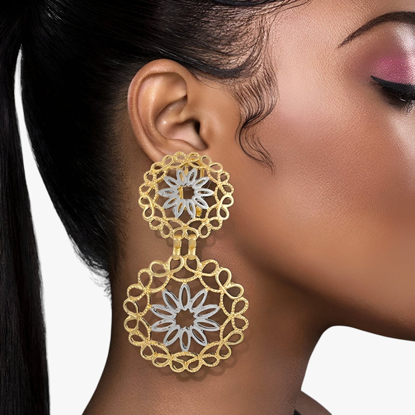 Iris | Elegante Damenohrhänger in Tropfenform