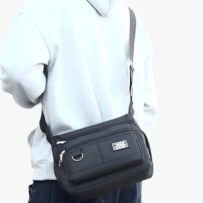 George | Geräumige und robuste Arbeitstasche