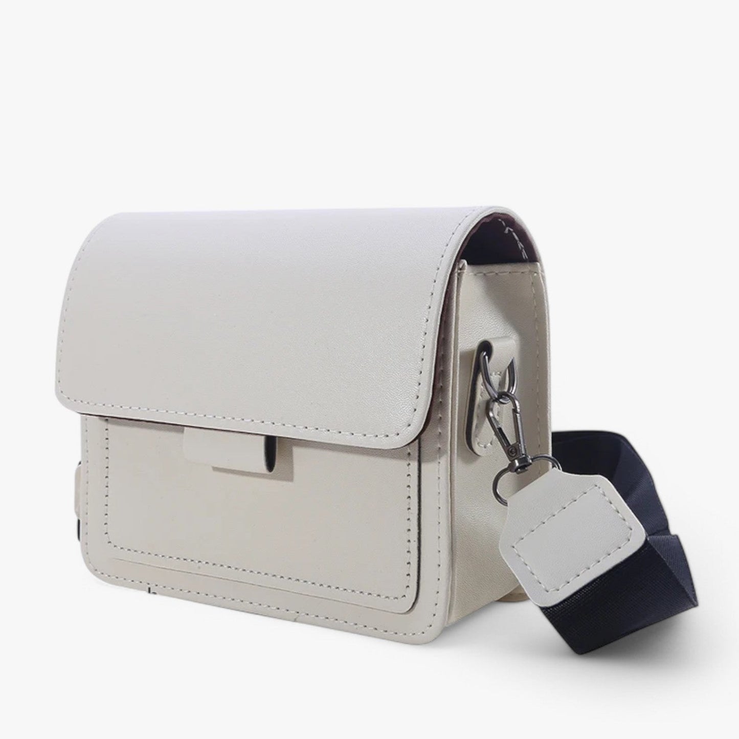 Clara | Retro- und geräumige Schultertasche mit breitem Riemen