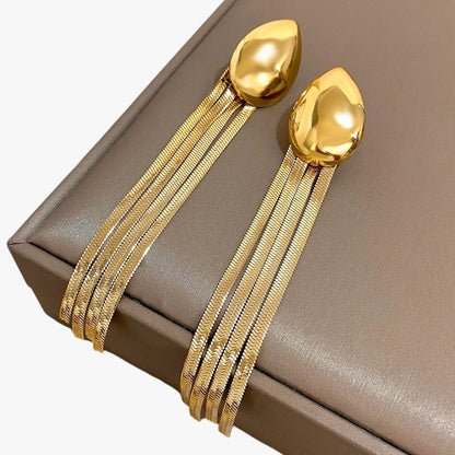 Flora | Tropfenohrringe mit langem, funkelndem Napperring