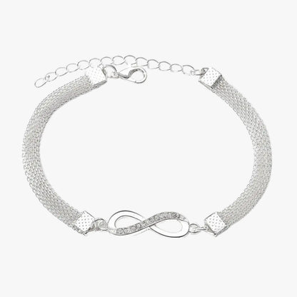 Evelynn | Elegantes Armband-Set mit Herzanhängern, mehrlagigen Ketten und funkelnden Strasssteinen