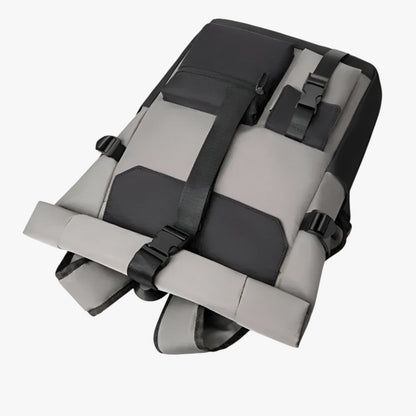 Adrian | Bequemer wasserdichter rollbarer Rucksack für aktive Outdoor-Abenteuer