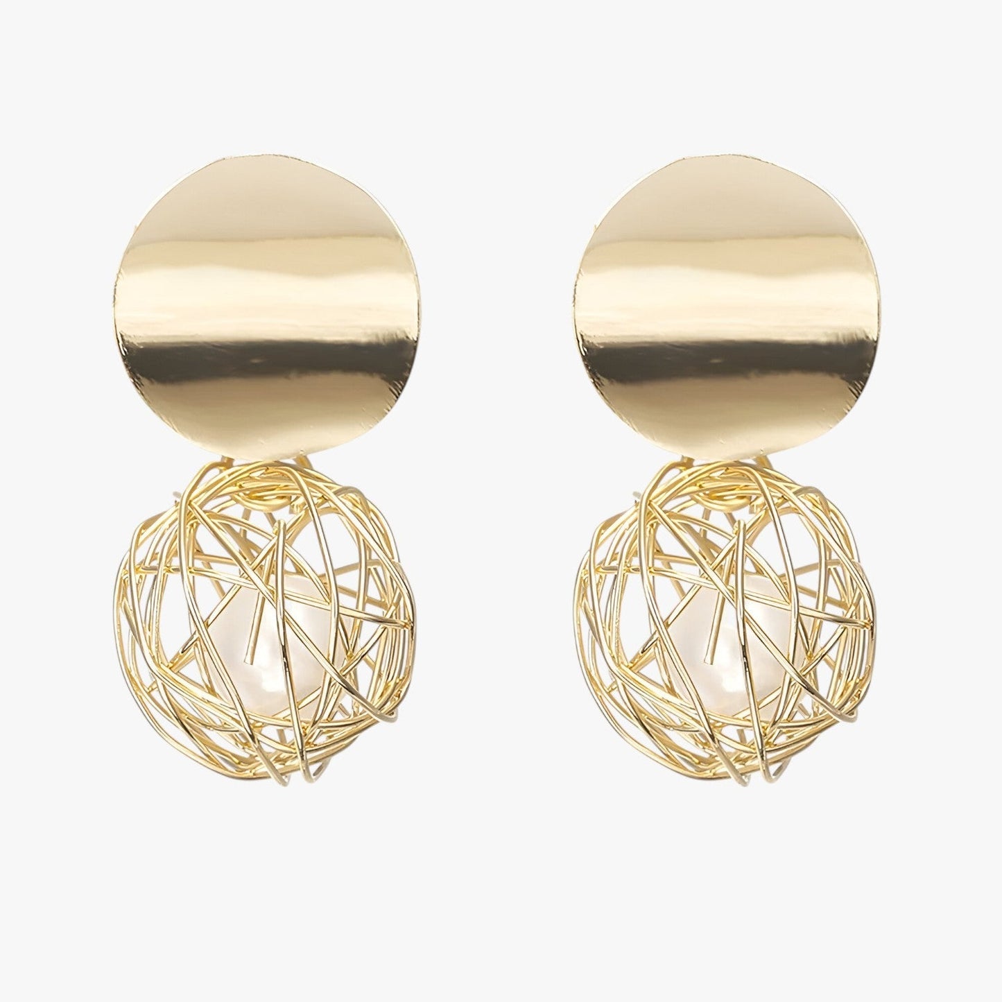 Genalyn | Goldene Kugel-Ohrringe - mit Vintage-Touch