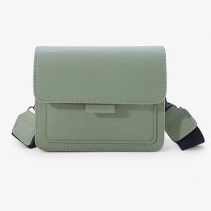 Clara | Retro- und geräumige Schultertasche mit breitem Riemen