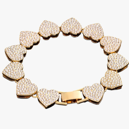 Emery | Tennisarmband mit Herz- und Kristallanhängern – Hip-Hop-Eleganz für jeden Anlass