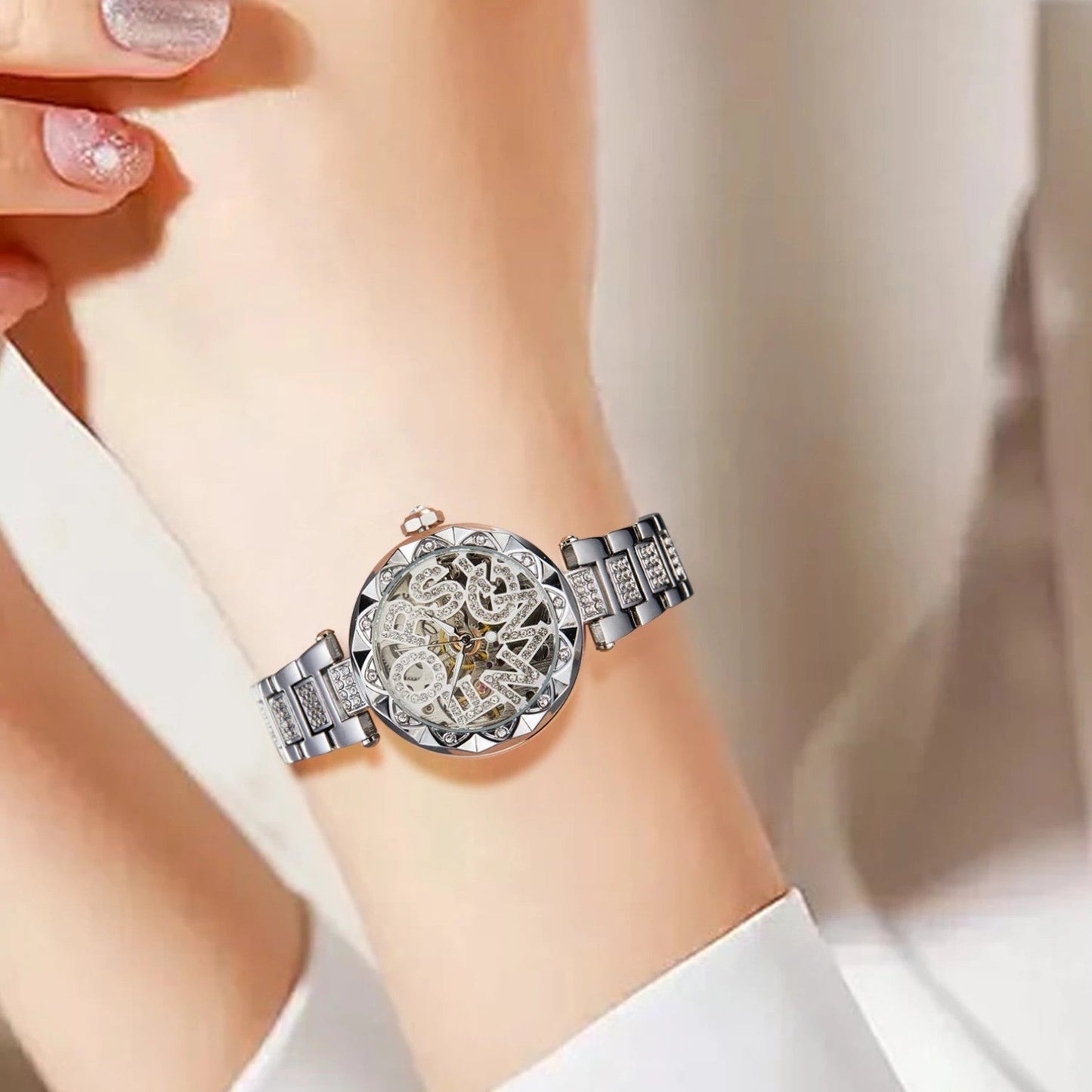 Ana | Luxusuhr für Damen 2025 Mechanische Eleganz aus Stahl und Diamanten 3D