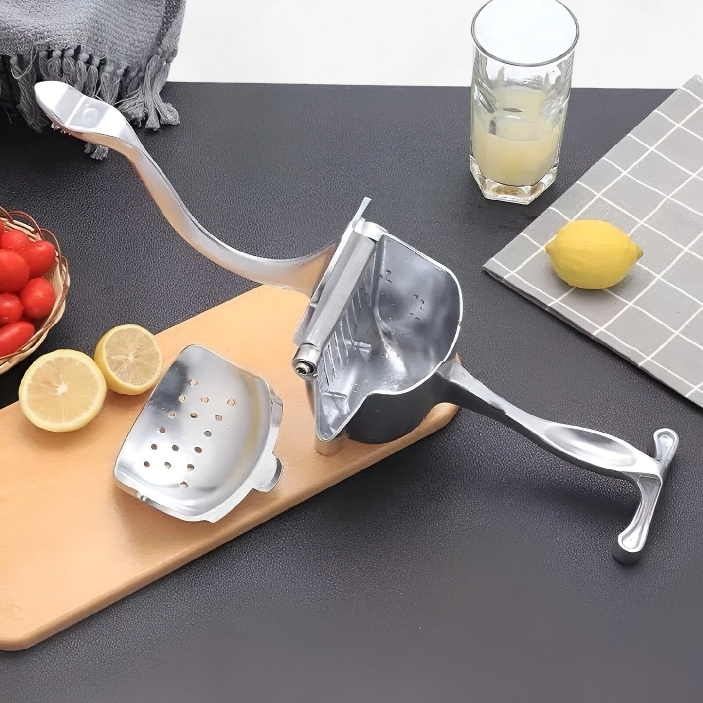 Manueller Entsafter: Jederzeit mühelos frischer Saft