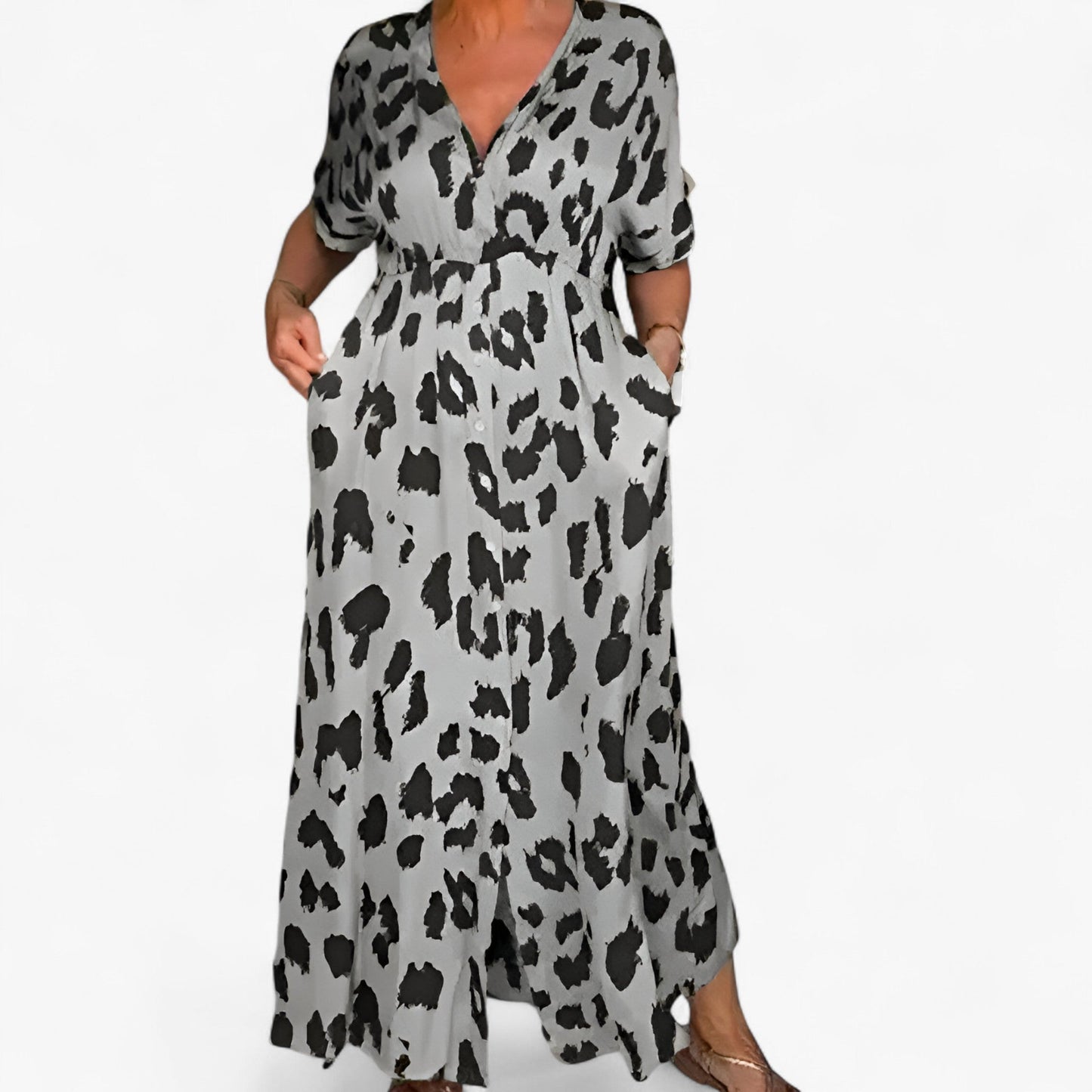 Carmen | Langes Damenkleid mit Leopardenmuster