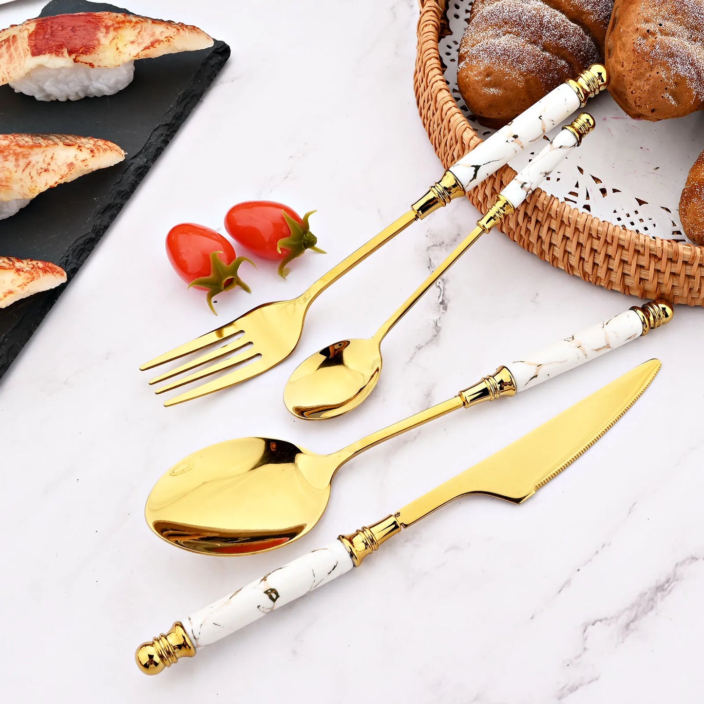 24 Deluxe™ - Schickes Besteckset