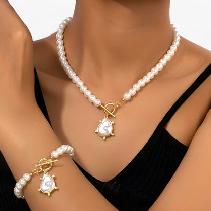 Unregelmäßiges Perlen-Schmuckset – Elegant & Auffällig
