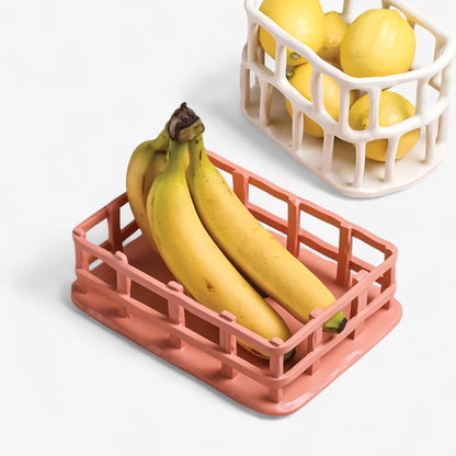 Artistische Fruchtschüssel aus Resin mit Elegantem Design