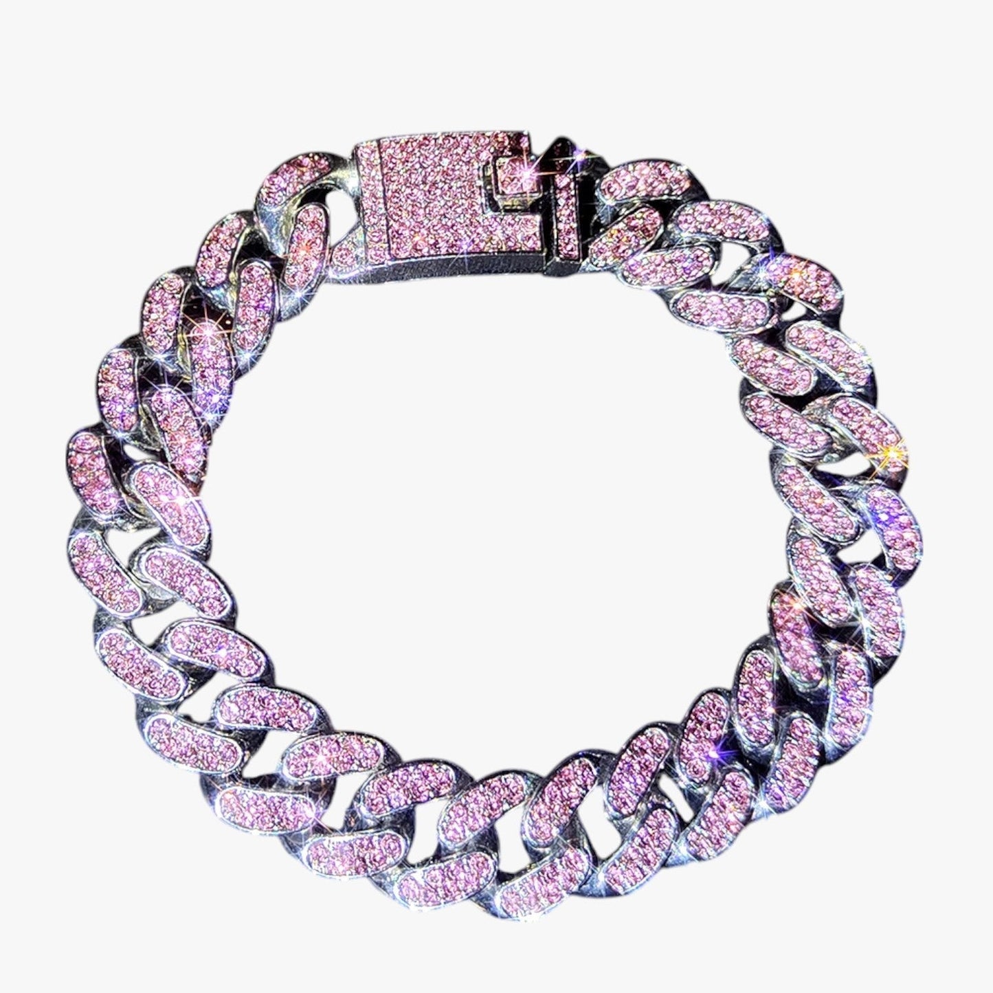 Emery | Tennisarmband mit Herz- und Kristallanhängern – Hip-Hop-Eleganz für jeden Anlass